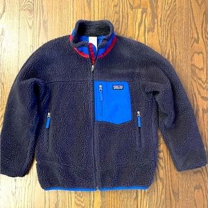 Patagonia Fleece Pile Jacket in Navy Blue.  Youth Size Large (10-12)